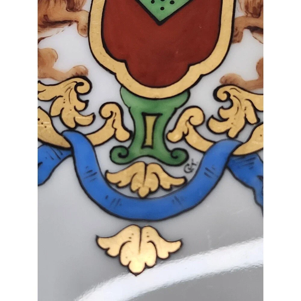 Set Of 4 Bohemia Czech Stouffer China Hand Painted Gold Lion Coat Of Arms Plates